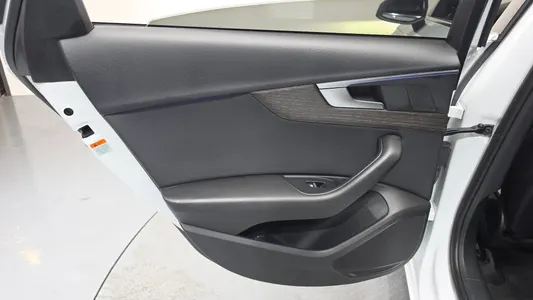 Audi A4 (B9) 40 TFSI 2019 25