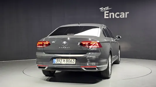 Volkswagen GT(B8) 2.0 TDI 2021 4