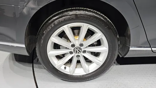 Volkswagen GT(B8) 2.0 TDI 2021 5