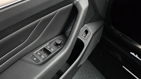 Volkswagen GT(B8) 2.0 TDI 2021 27