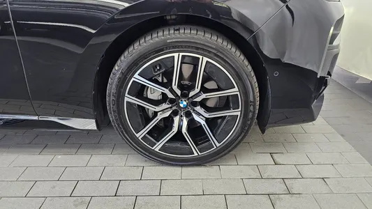 BMW 7 Series (G70) 740i xDrive M 2024 21