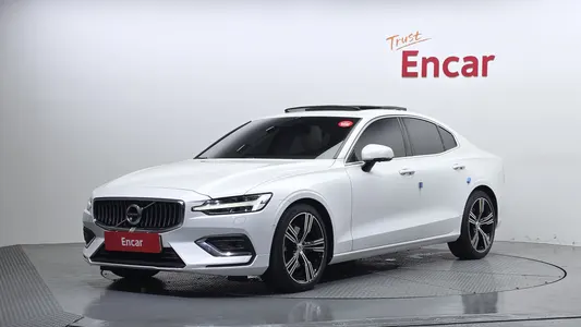 Volvo S60 3 T5 2020