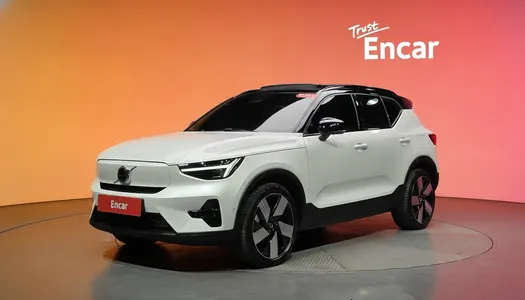 Volvo XC40 2024