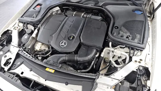 Mercedes-Benz E-Class W213 E220d 2018 6