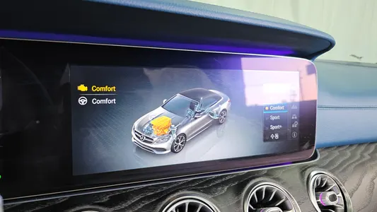 Mercedes-Benz E-Class W213 E220d 2018 34