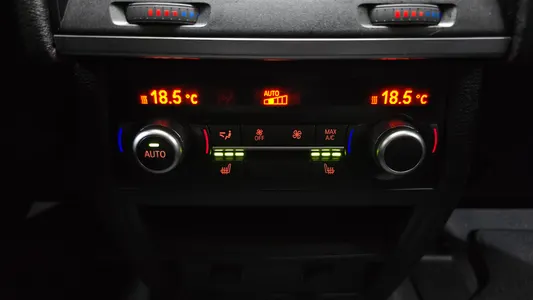 BMW X6 (F16) xDrive 30d 2017 18