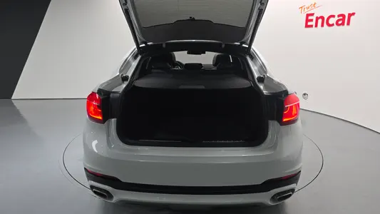 BMW X6 (F16) xDrive 30d 2017 31