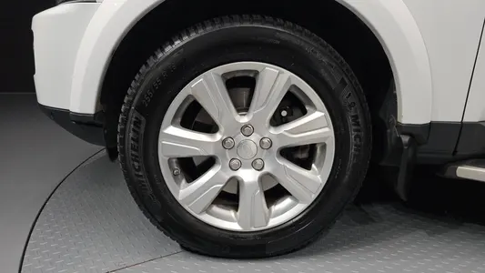 Land Rover 4 3.0 SDV6 SE 2015 5