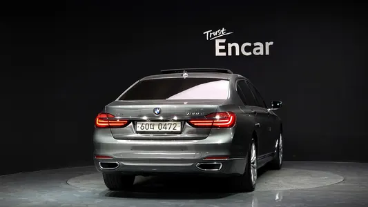 BMW 7 Series (G11) 730Ld xDrive 2015 4