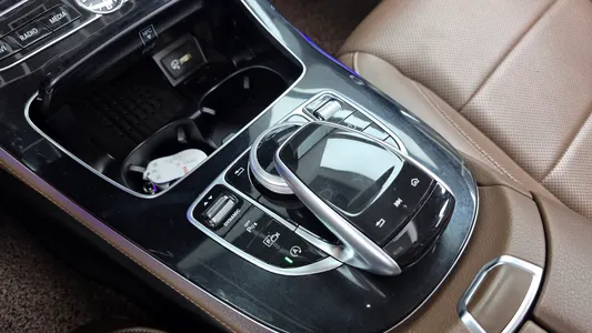Mercedes-Benz E-Class W213 E300 AMG Line 2019 29