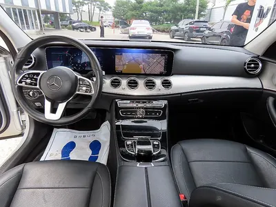 Mercedes-Benz E-Class W213 E250 AMG Line 2018 7