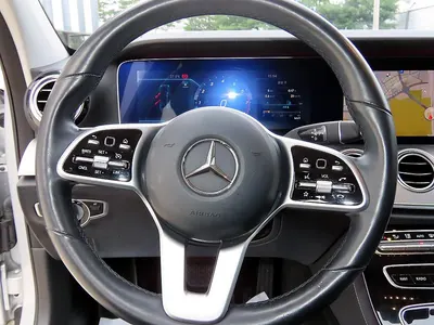Mercedes-Benz E-Class W213 E250 AMG Line 2018 8