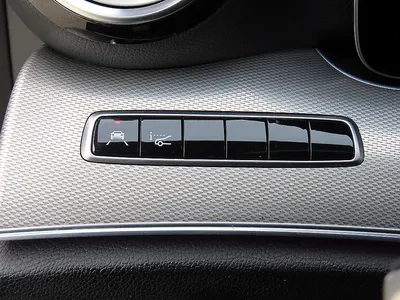 Mercedes-Benz E-Class W213 E250 AMG Line 2018 16