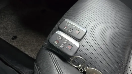 Land Rover 디스커버리 스포츠 2.0 TD4 HSE 2017 16