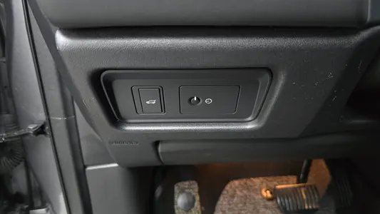 Land Rover 디스커버리 스포츠 2.0 TD4 HSE 2017 18