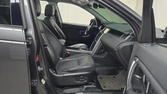 Land Rover 디스커버리 스포츠 2.0 TD4 HSE 2017 26