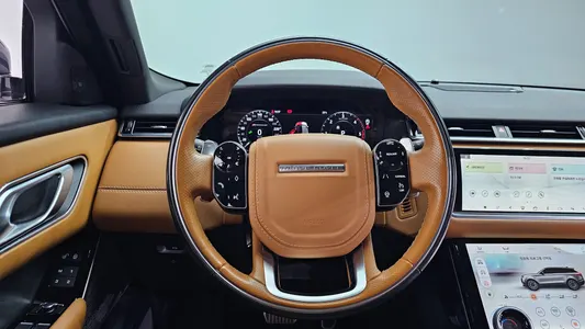 Land Rover 레인지로버 벨라 3.0 D300 R- HSE 2019 13