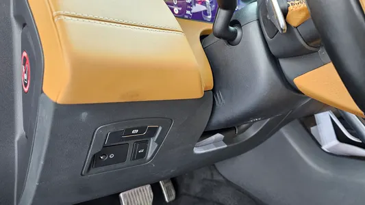 Land Rover 레인지로버 벨라 3.0 D300 R- HSE 2019 30