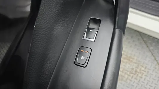 Hyundai Grandeur HG HG240 2015 18