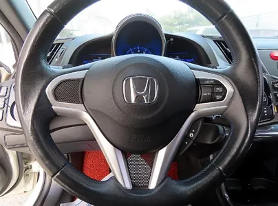 Honda CR-Z 1.5 2011 8