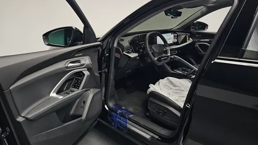 Audi Q5 (80A) 40 TFSI S Line 2025 9