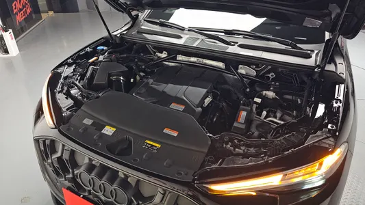 Audi Q5 (80A) 40 TFSI S Line 2025 5