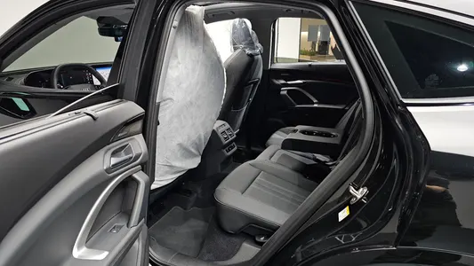 Audi Q5 (80A) 40 TFSI S Line 2025 11