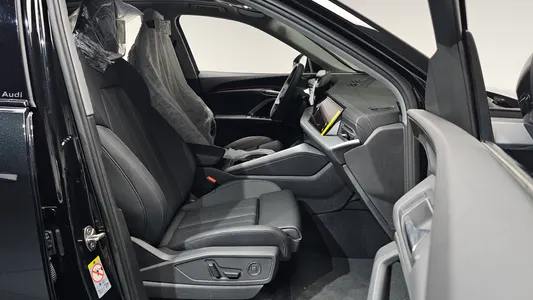 Audi Q5 (80A) 40 TFSI S Line 2025 9