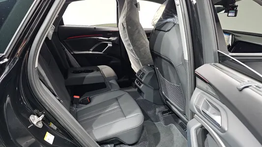 Audi Q5 (80A) 40 TFSI S Line 2025 26