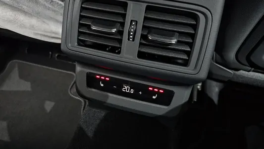 Audi Q5 (80A) 40 TFSI S Line 2025 35