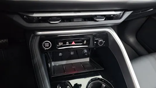 Audi Q5 (80A) 40 TFSI S Line 2025 37