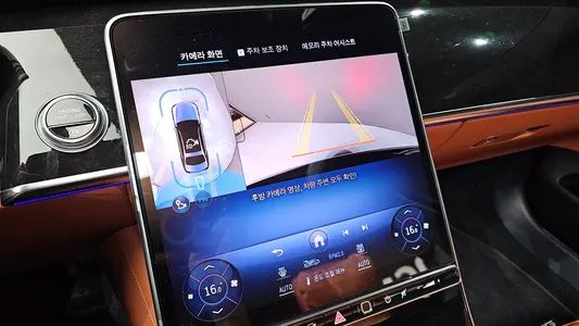 Mercedes-Benz S-Class W223 S500L 4MATIC 2025 15