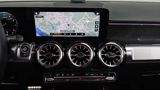 Mercedes-Benz GLB-Class X247 GLB250 4MATIC 2023 14