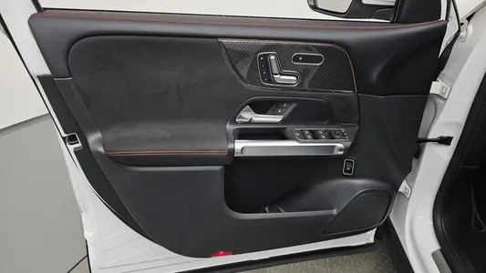 Mercedes-Benz GLB-Class X247 GLB250 4MATIC 2023 25