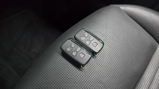 Land Rover 디스커버리 스포츠 2.0 TD4 HSE 2018 14
