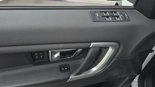 Land Rover 디스커버리 스포츠 2.0 TD4 HSE 2018 15