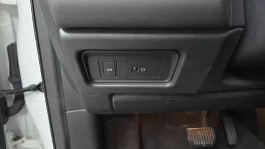 Land Rover 디스커버리 스포츠 2.0 TD4 HSE 2018 17