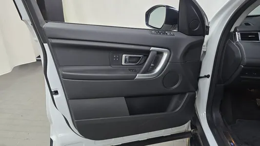 Land Rover 디스커버리 스포츠 2.0 TD4 HSE 2018 24