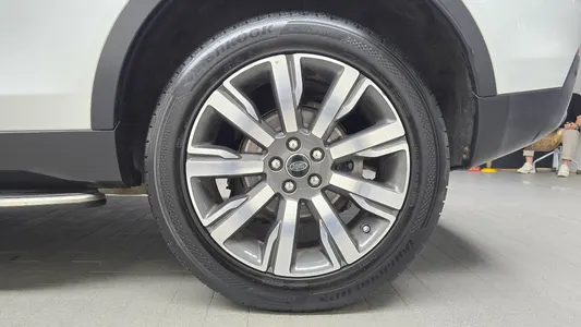 Land Rover 디스커버리 스포츠 2.0 TD4 HSE 2018 21