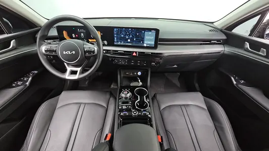 Kia K5 3 2.0 2024 7