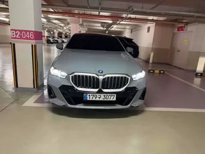 BMW 5 Series (G60) 530e M 2025