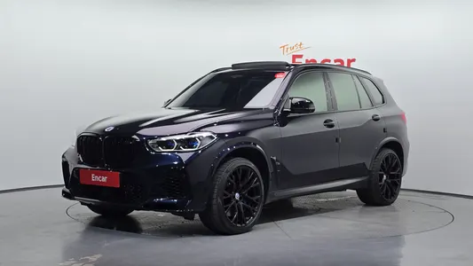 BMW X5M (G05) 4.4 2022