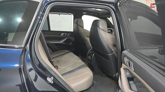 BMW X5M (G05) 4.4 2022 11