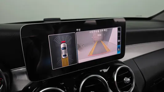 Mercedes-Benz C-Class W205 C200 2020 14