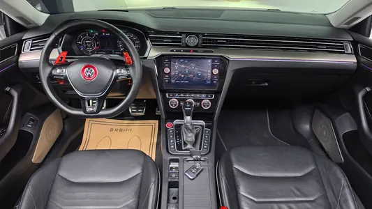 Volkswagen 아테온 2.0 TDI 2019 7