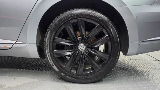 Volkswagen 아테온 2.0 TDI 2019 21