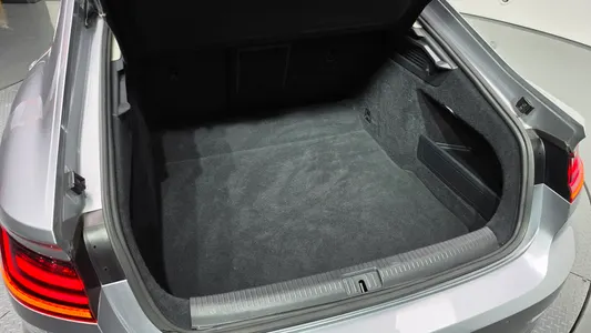 Volkswagen 아테온 2.0 TDI 2019 33