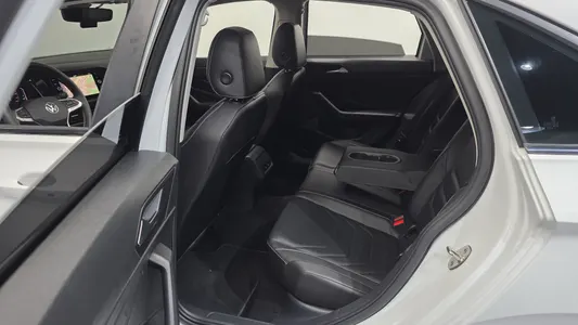 Volkswagen 7 1.5 TSI 2022 11