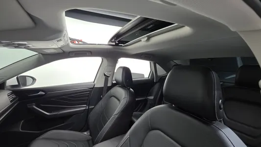 Volkswagen 7 1.5 TSI 2022 16