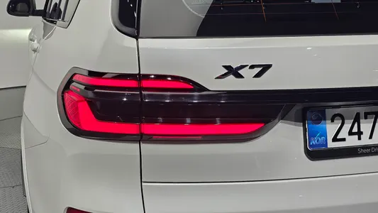 BMW X7 (G07) xDrive 40i M 6 2025 23
